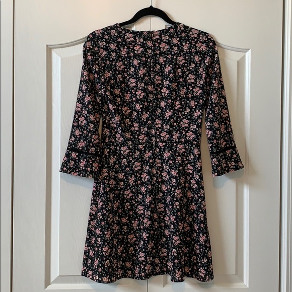 H&M Long Sleeve Back Floral Dress - Picture 2 of 3